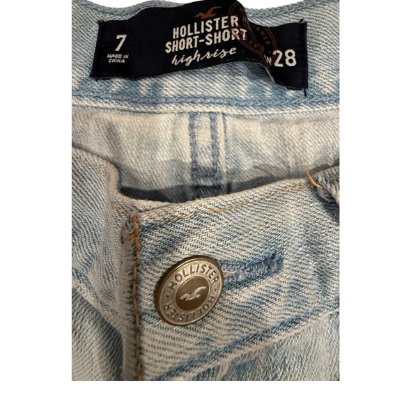 Hollister Light Blue Jean Shorts with Lace - Picture 2 of 10